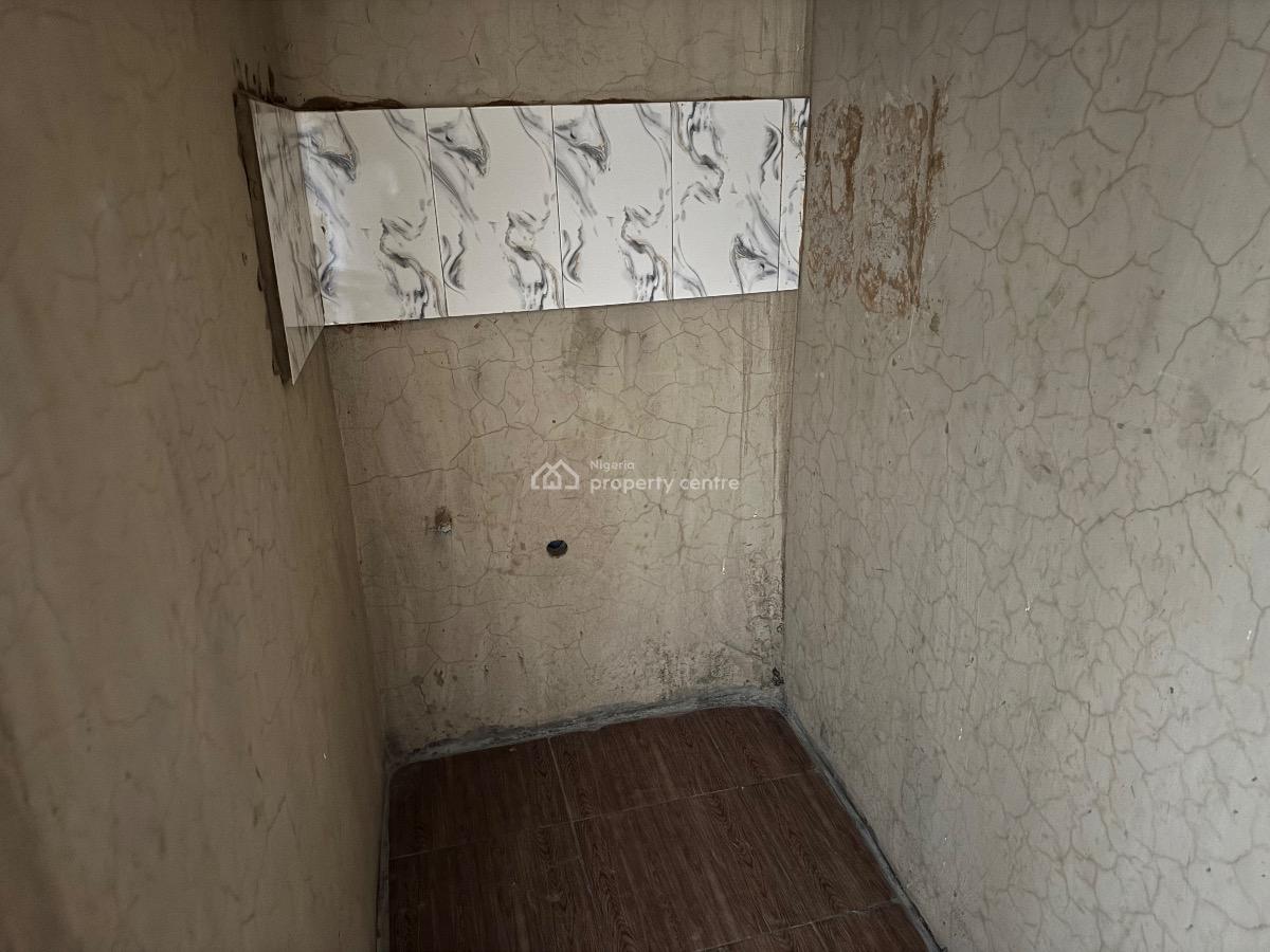 Newly Built and Nice Selfcontained Apartment, Unilag 2nd Gate, Iwaya, Yaba, Lagos, Self Contain (single Rooms) for Rent