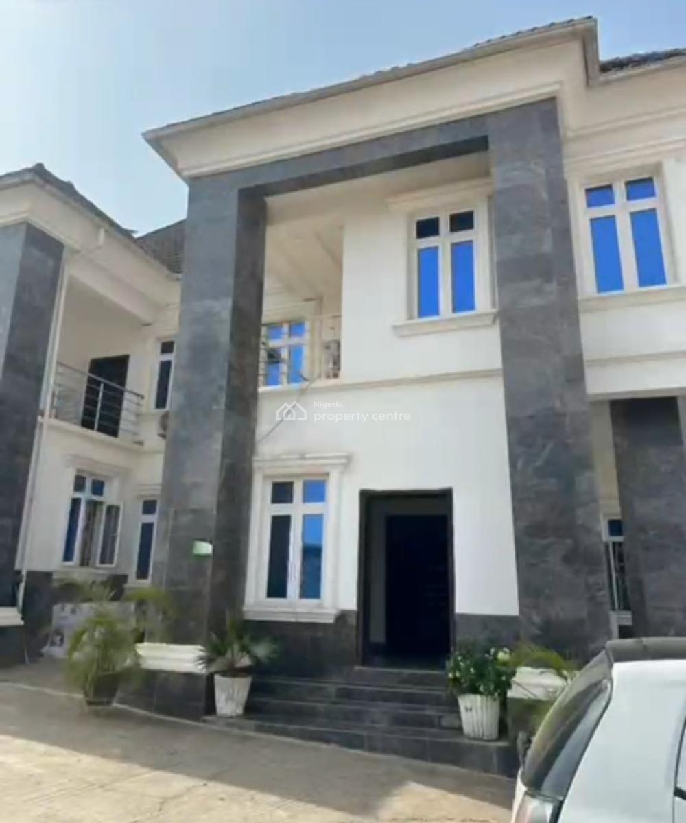 Luxuriously Furnished & Serviced 4-bedrooms Terrace, Guzape District, Abuja, Terraced Duplex for Rent