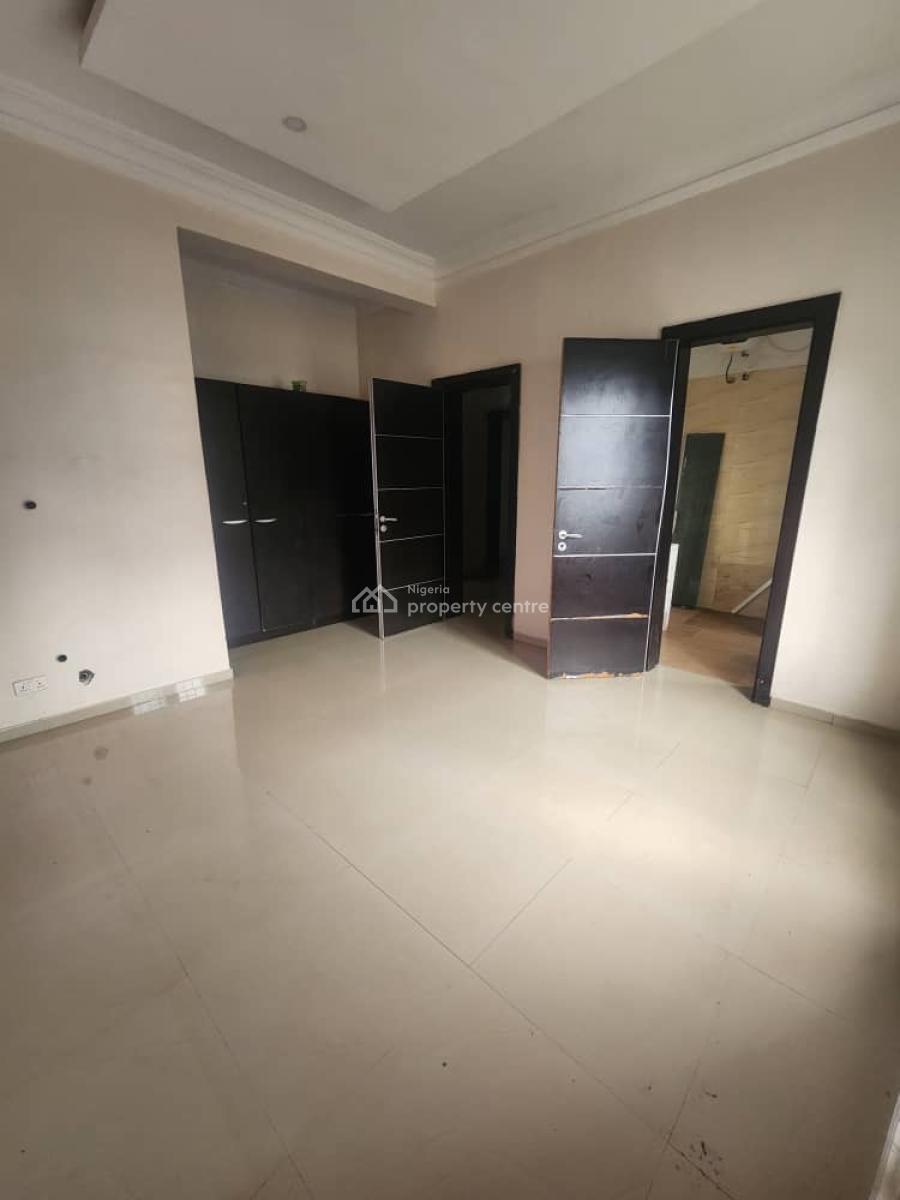 Serviced 3 Bedrooms Apartments, Lekki Right, Lekki Phase 1, Lekki, Lagos, Flat / Apartment for Rent