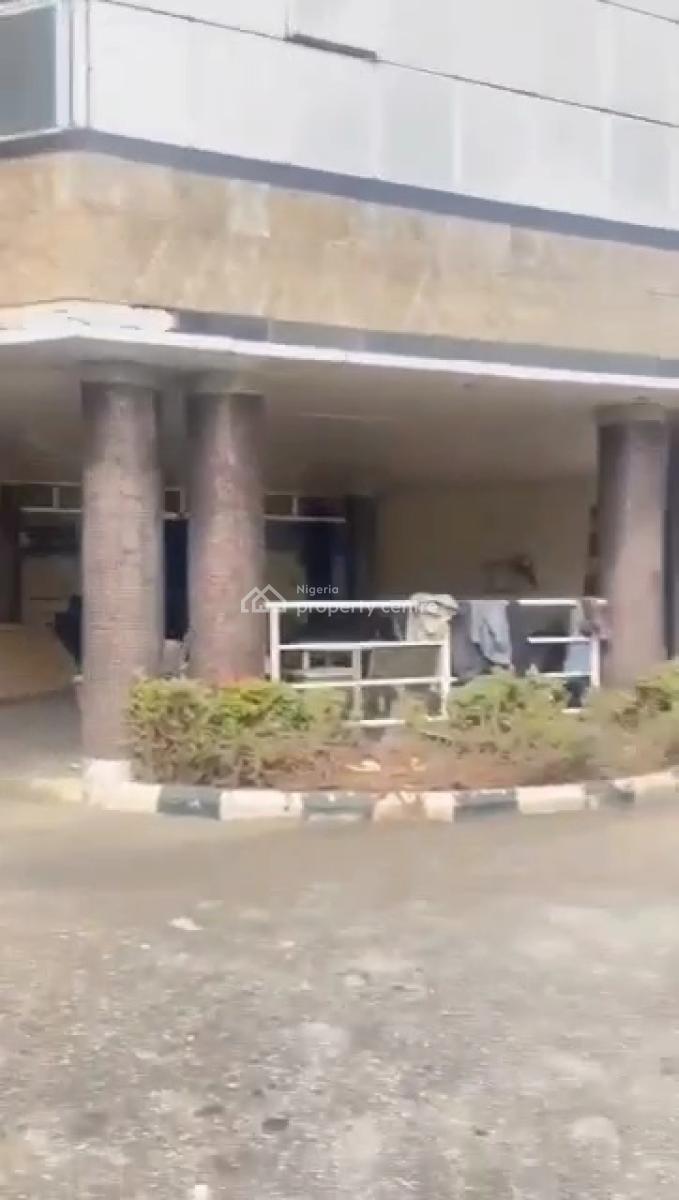 105 Rooms Hotel, Ajao Estate, Airport Road, Ikeja, Lagos, Ikeja, Lagos, Hotel / Guest House for Sale