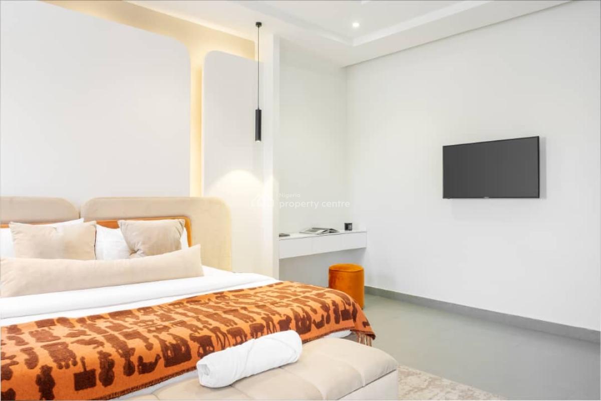 Beautiful 3 Bedrooms Apartment, Phase 1, Lekki, Lagos, Flat / Apartment Short Let