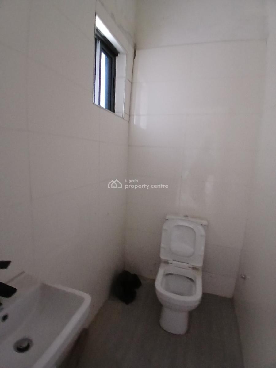 Brand New and Serviced with 24/7 Power Supply 2 Bedroom En-suite Flat, Ikate, Lekki, Lagos, Flat / Apartment for Sale