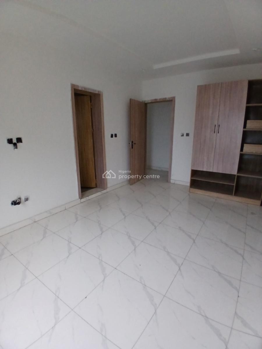 Brand New and Serviced with 24/7 Power Supply 2 Bedroom En-suite Flat, Ikate, Lekki, Lagos, Flat / Apartment for Sale