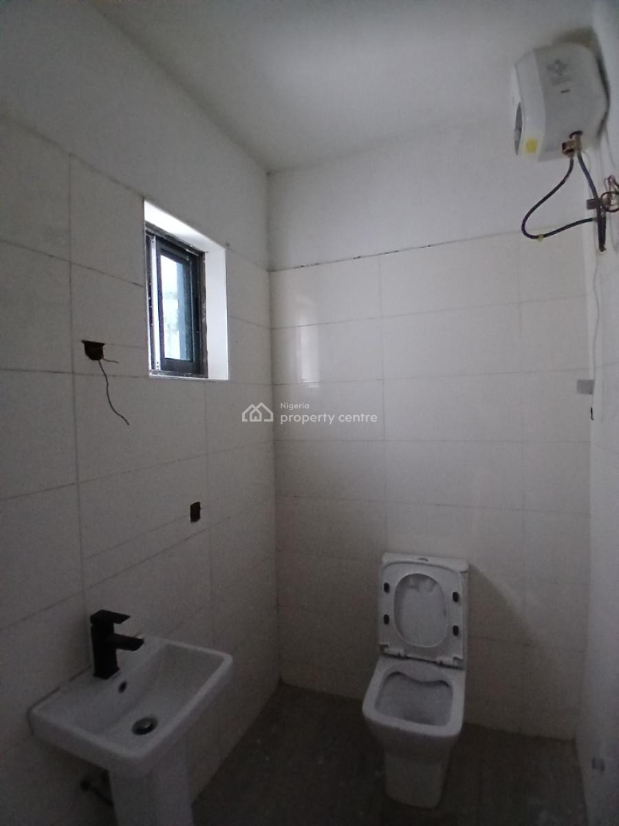 Brand New and Serviced with 24/7 Power Supply 2 Bedroom En-suite Flat, Ikate, Lekki, Lagos, Flat / Apartment for Sale