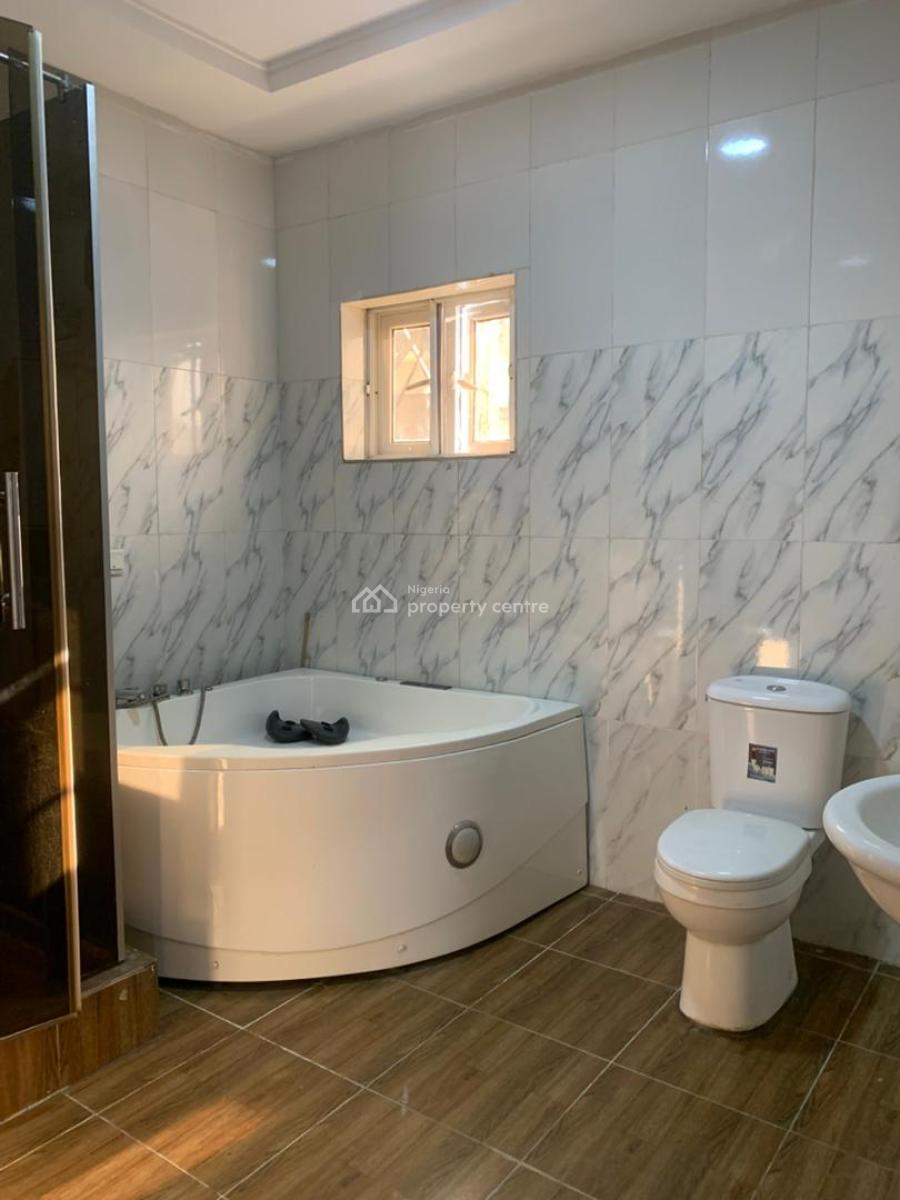 4 Bedroom Semi Detached, Oral Estate Ikota, Ikota, Lekki, Lagos, Semi-detached Duplex for Rent