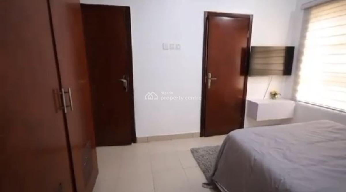 Fully Serviced & Furnished 3 Bedroom Apartment, Milverton Estate, Osapa, Lekki, Lagos, Flat / Apartment for Rent