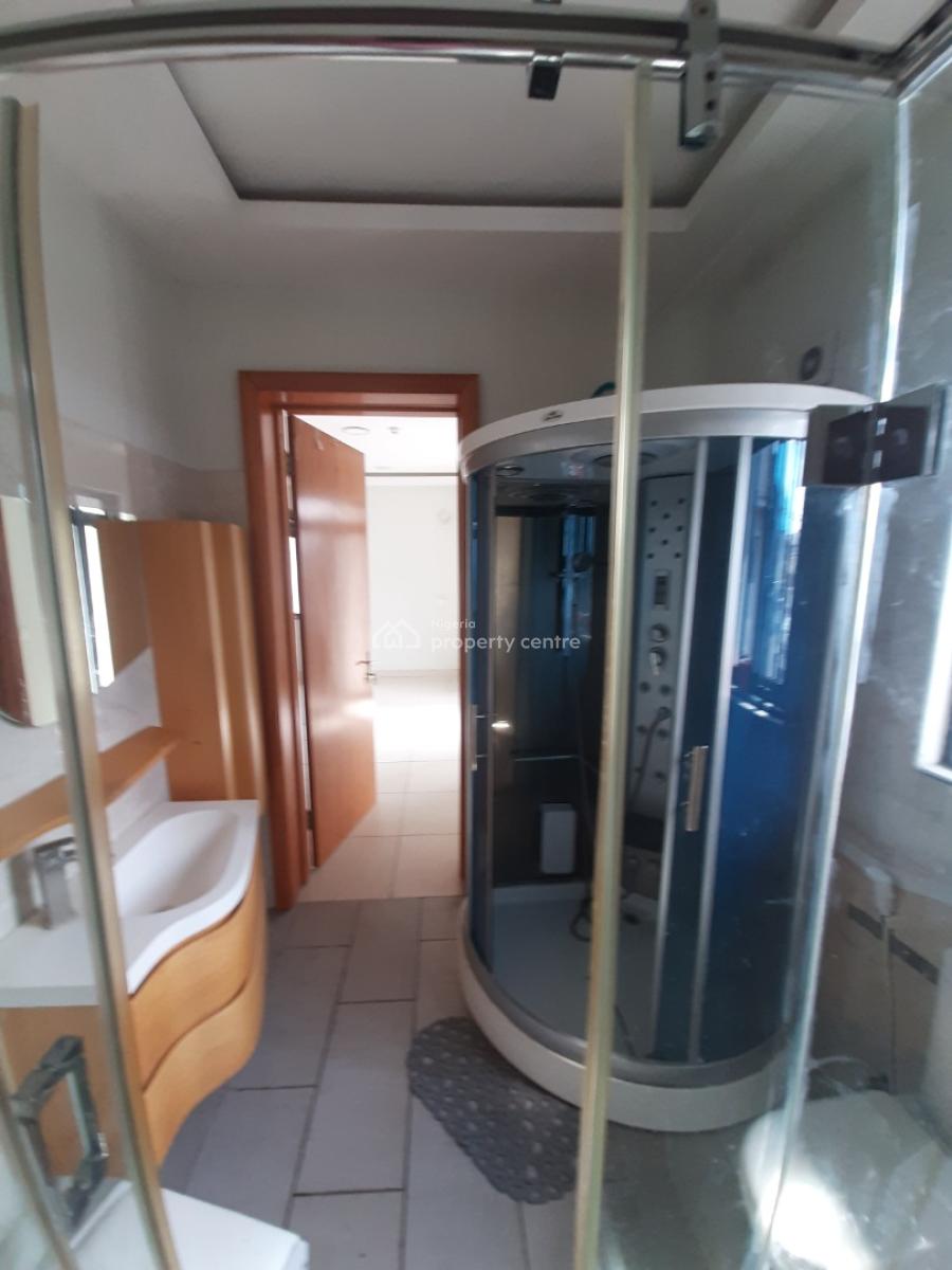 3 Bedroom Flat, Lekki Phase 1, Lekki, Lagos, Flat / Apartment for Rent