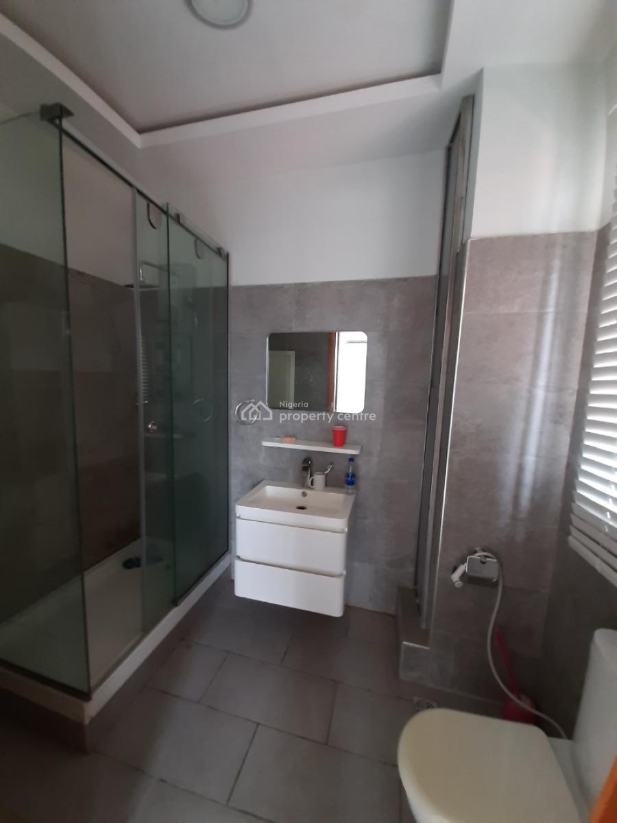 3 Bedroom Flat, Lekki Phase 1, Lekki, Lagos, Flat / Apartment for Rent