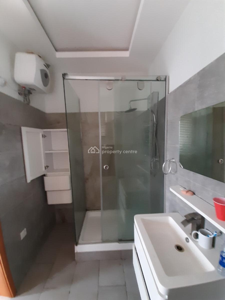 3 Bedroom Flat, Lekki Phase 1, Lekki, Lagos, Flat / Apartment for Rent