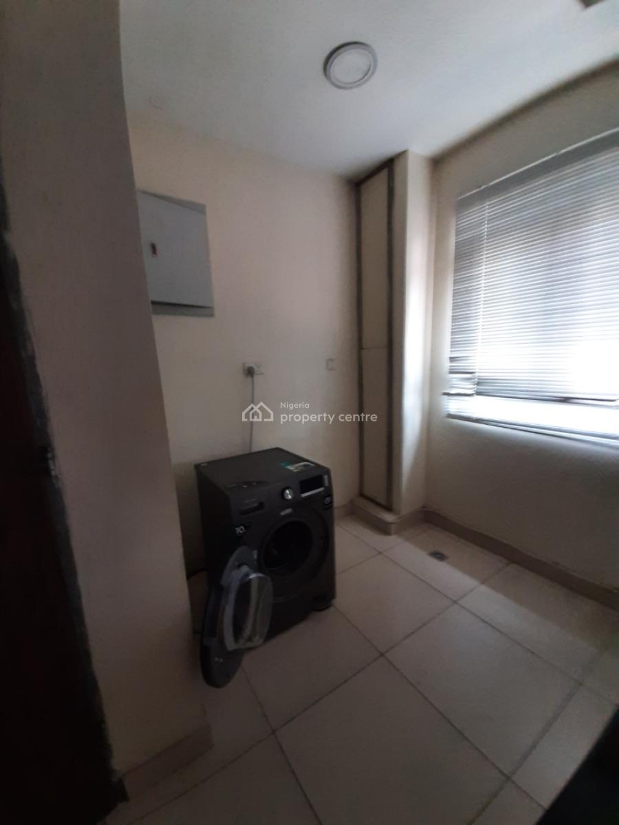 3 Bedroom Flat, Lekki Phase 1, Lekki, Lagos, Flat / Apartment for Rent