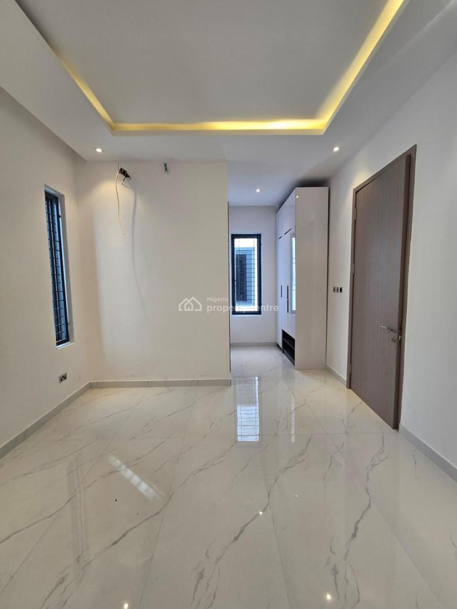 Luxury 5 Bedroom Terrace Duplex in Lekki Phase 1 with Rooftop Terrace, Lekki Phase 1, Lekki, Lagos, Terraced Duplex for Sale
