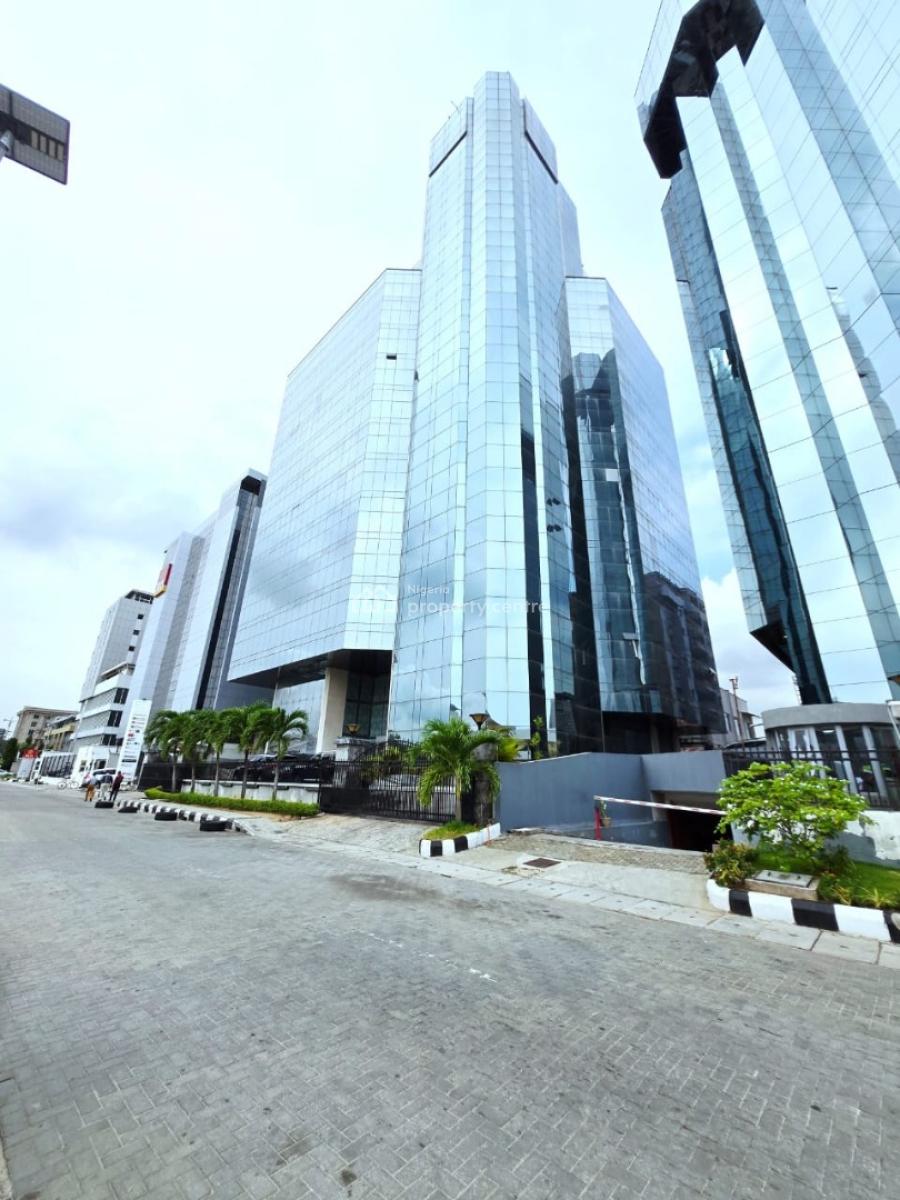 Landmark 15-floor Hotel in Ikoyis, Ikoyi, Lagos, Office Space for Sale