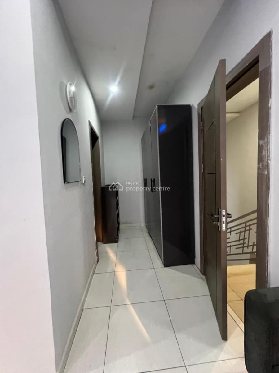 a Luxurious 2bedroom Apartment with Excellent Facilities, Orchid Road, Lekki, Lagos, Flat / Apartment Short Let