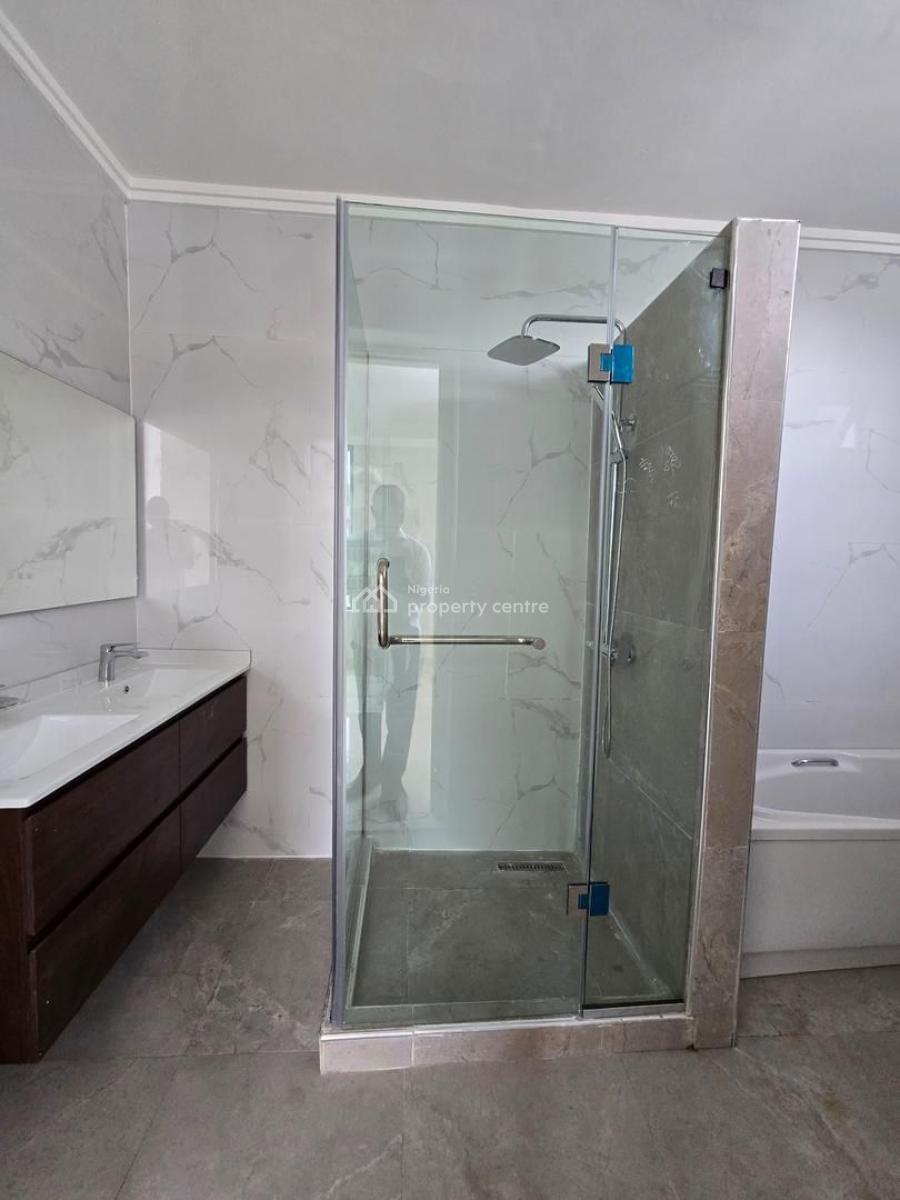 Luxury 4 Bedroom Maisonette with Boys Quarters in a Secured Estate, Lekki Phase 1, Lekki, Lagos, Terraced Duplex for Sale