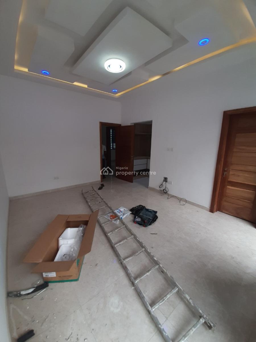 Serviced 4 Bedroom En-suite Townhouse with a Fitted Kitchen, Cooker, H, Ikate Elegushi, Lekki, Lagos, Terraced Duplex for Rent