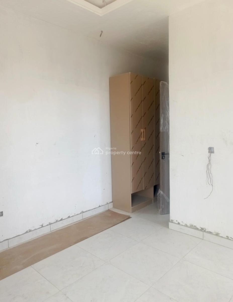Elegant Newly Built 2 Bedroom Maisonette in a Secure Estate, Ilasan, Lekki, Lagos, Flat / Apartment for Sale