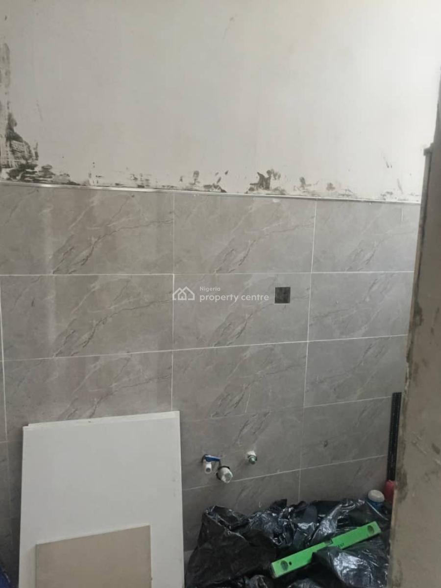Elegant Newly Built 2 Bedroom Maisonette in a Secure Estate, Ilasan, Lekki, Lagos, Flat / Apartment for Sale