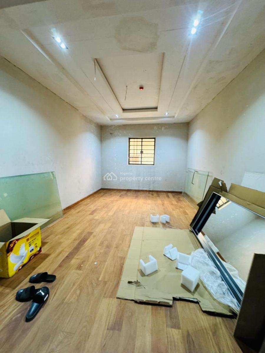 7 Bedroom Fully Detached Duplex with Bq, Ikeja Gra, Ikeja, Lagos, Detached Duplex for Sale