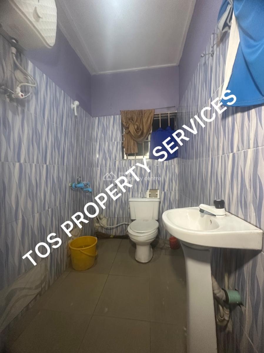Spacious 1 Room Self-contained Flat (upstairs, in a Very Serene & Gated Area of Alagomeji, Yaba, Alagomeji, Yaba, Lagos, Self Contain (single Rooms) for Rent