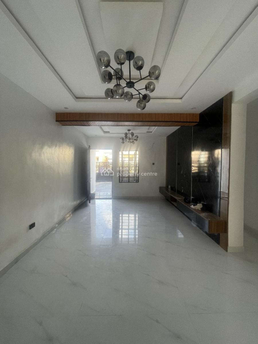 Luxury 2 Bedroom Apartment in a Communal Living Space, Igbo Efon, Lekki, Lagos, Flat / Apartment for Sale