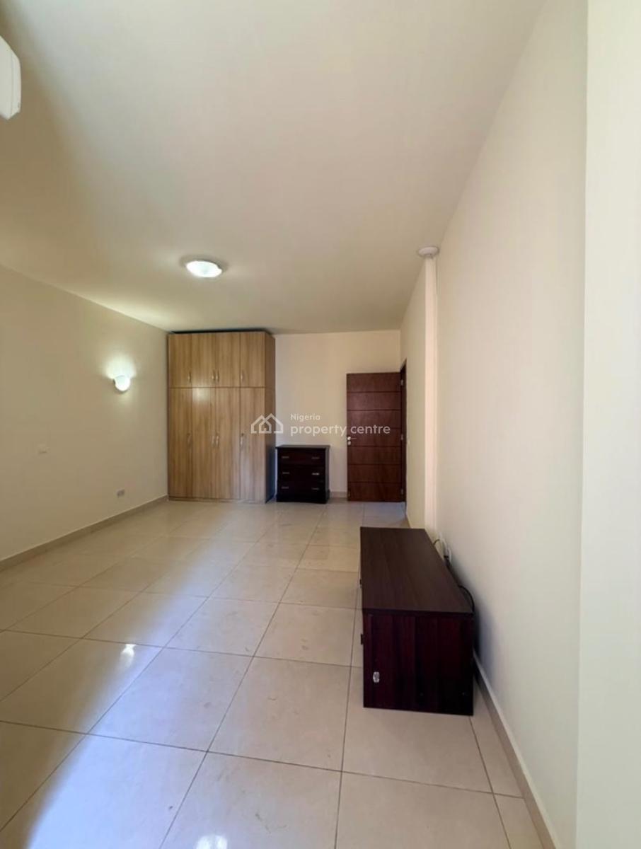 3 Bedrooms Apartment with a Bq Available in Banana Palace Ikoyi, Banana Island, Ikoyi, Lagos, Flat / Apartment for Rent