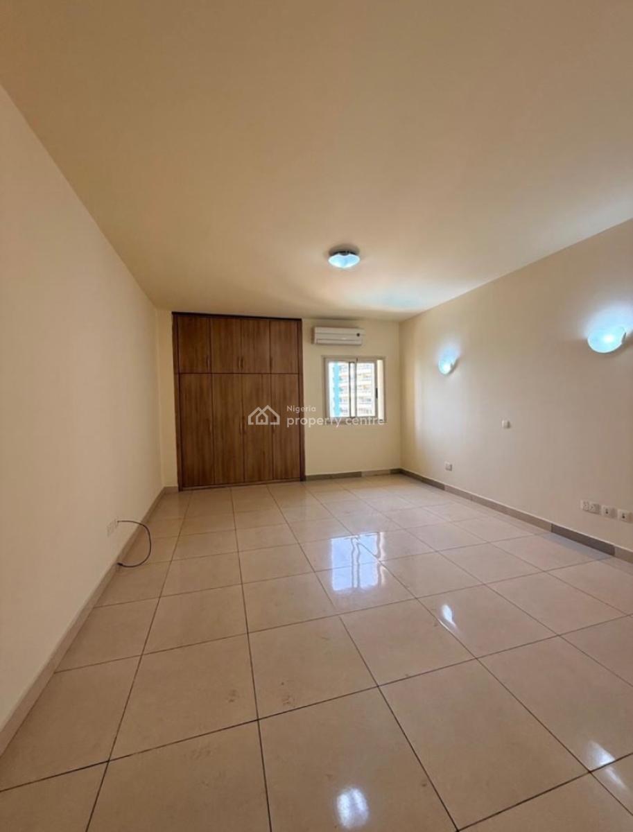 3 Bedrooms Apartment with a Bq Available in Banana Palace Ikoyi, Banana Island, Ikoyi, Lagos, Flat / Apartment for Rent
