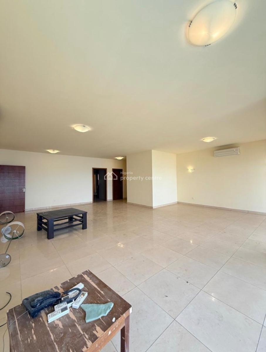 3 Bedrooms Apartment with a Bq Available in Banana Palace Ikoyi, Banana Island, Ikoyi, Lagos, Flat / Apartment for Rent