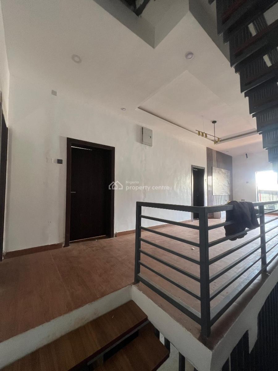 Elegant 5 Bedroom Duplex with Premium Facilities, (near Ikeja), Alimosho, Lagos, Semi-detached Duplex for Sale