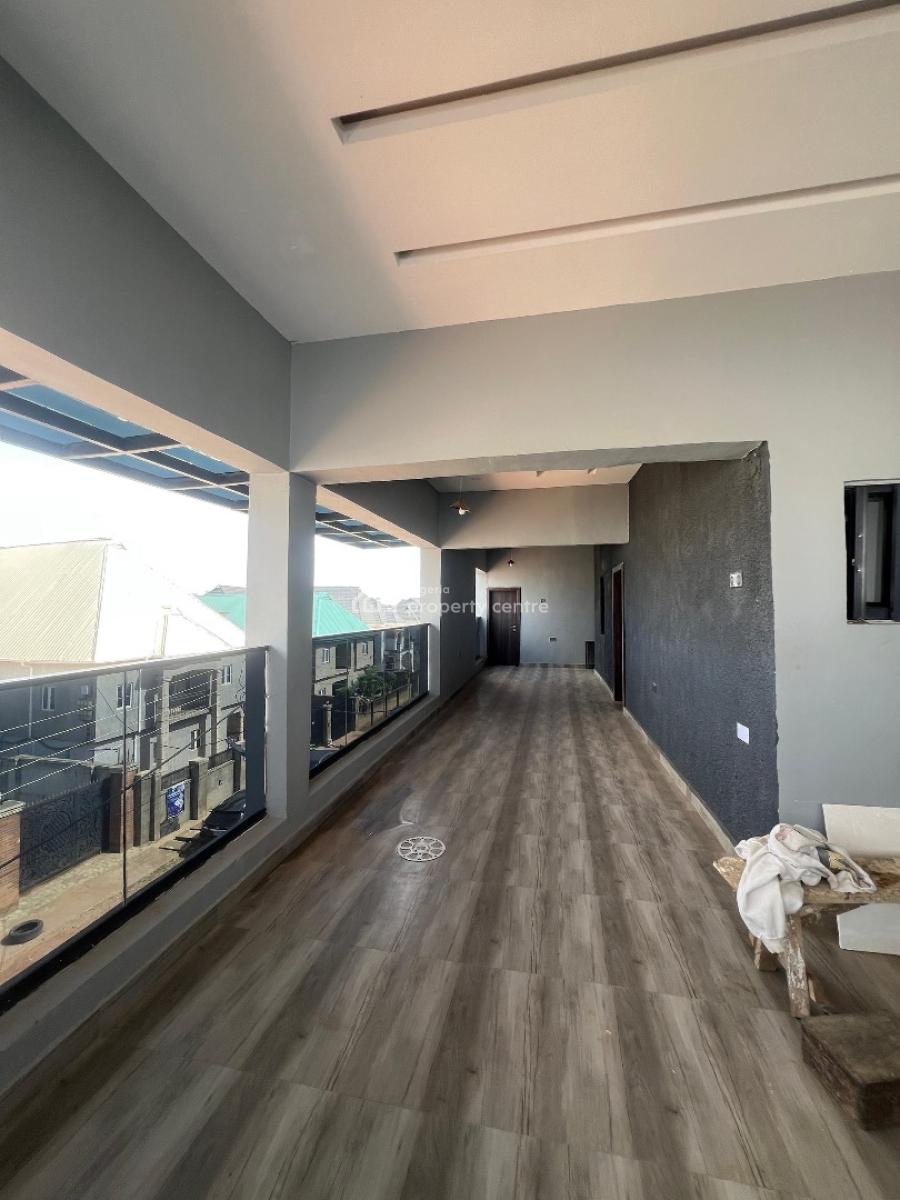 Elegant 5 Bedroom Duplex with Premium Facilities, (near Ikeja), Alimosho, Lagos, Semi-detached Duplex for Sale