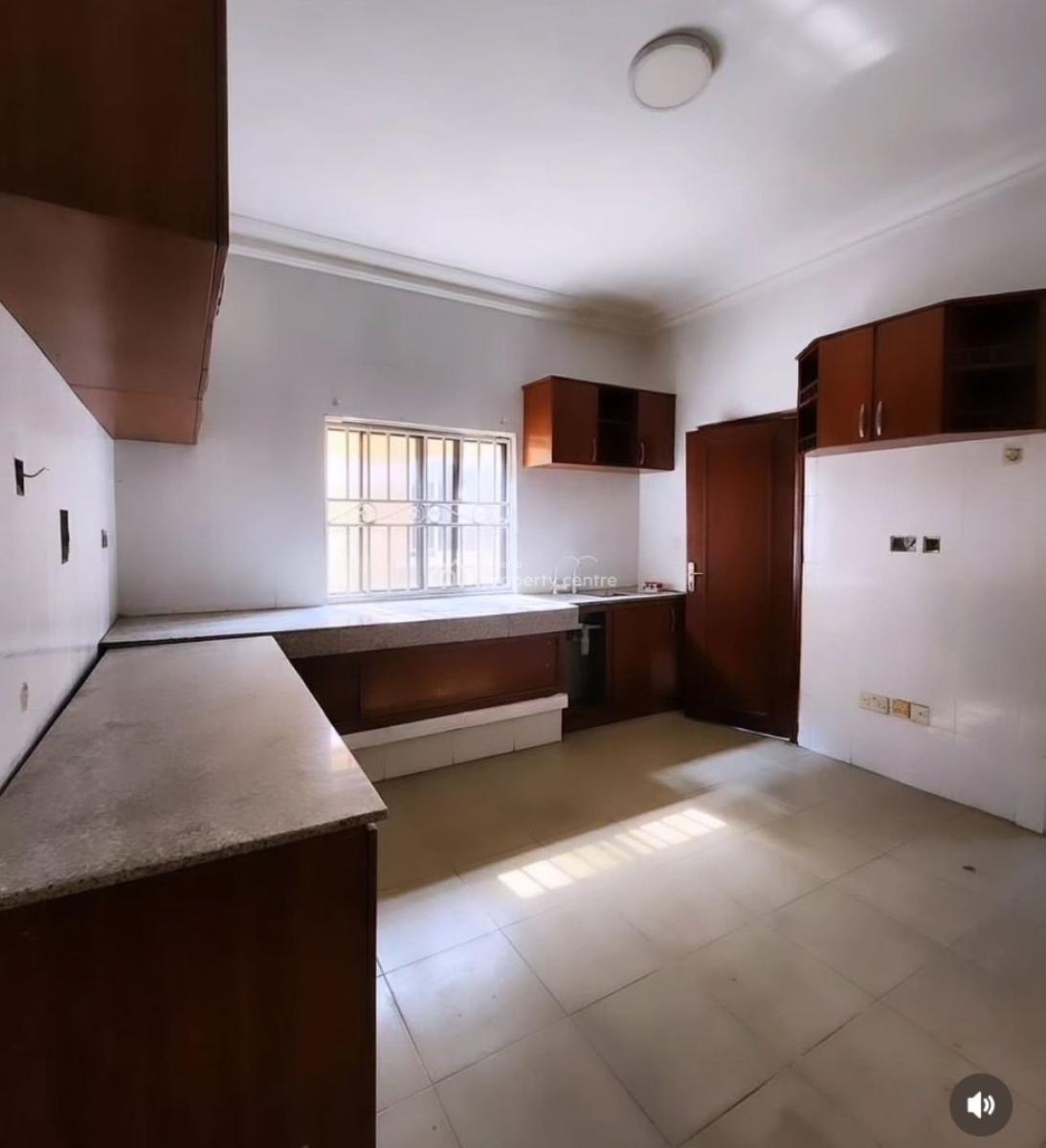 5 Bedroom Semi-detached Duplex with Bq, Lekki, Lagos, Office Space for Rent