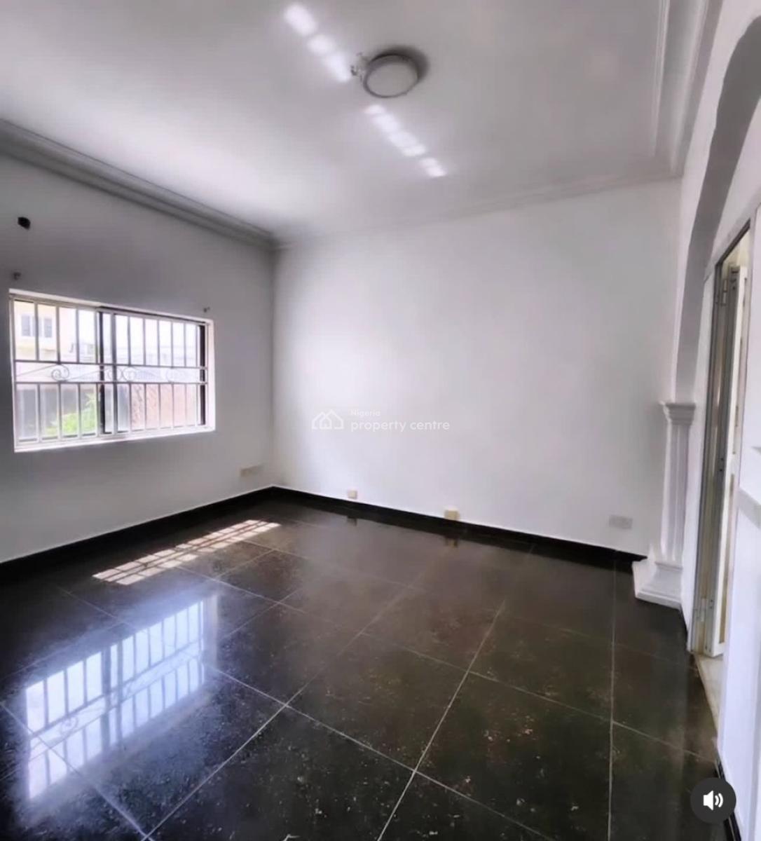5 Bedroom Semi-detached Duplex with Bq, Lekki, Lagos, Office Space for Rent