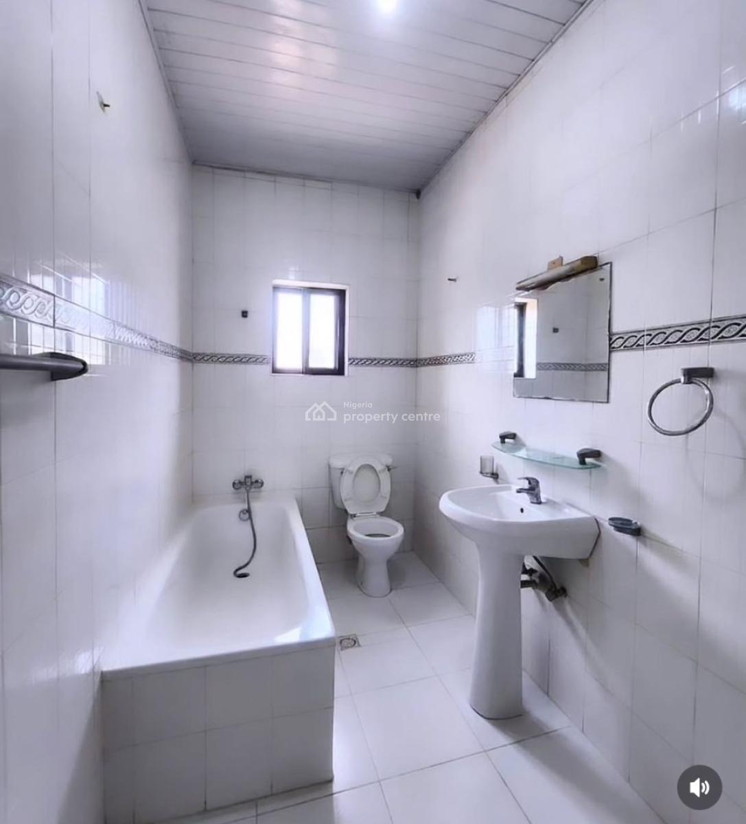 5 Bedroom Semi-detached Duplex with Bq, Lekki, Lagos, Office Space for Rent