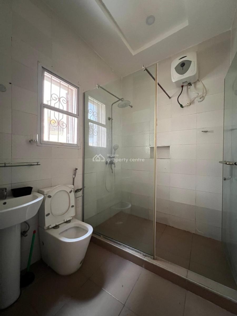 Spacious 2 Bedroom Apartment, Lekki Scheme 2, Ajah, Lagos, Flat / Apartment for Rent