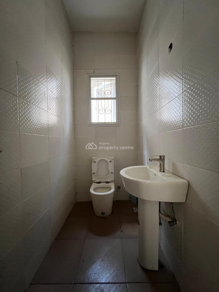 Spacious 2 Bedroom Apartment, Lekki Scheme 2, Ajah, Lagos, Flat / Apartment for Rent