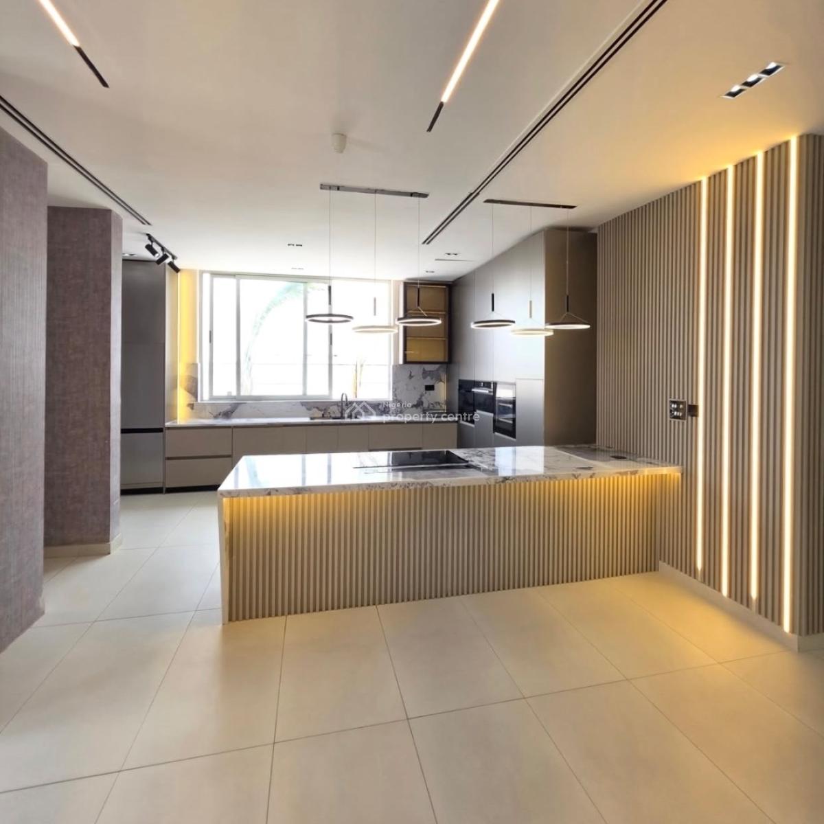 2 Bedroom Penthouse, Lekki Phase 1, Lekki, Lagos, Flat / Apartment for Sale