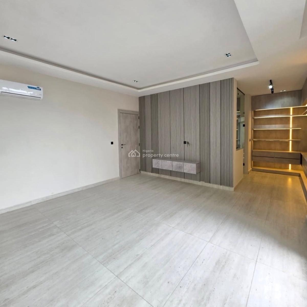 2 Bedroom Penthouse, Lekki Phase 1, Lekki, Lagos, Flat / Apartment for Sale