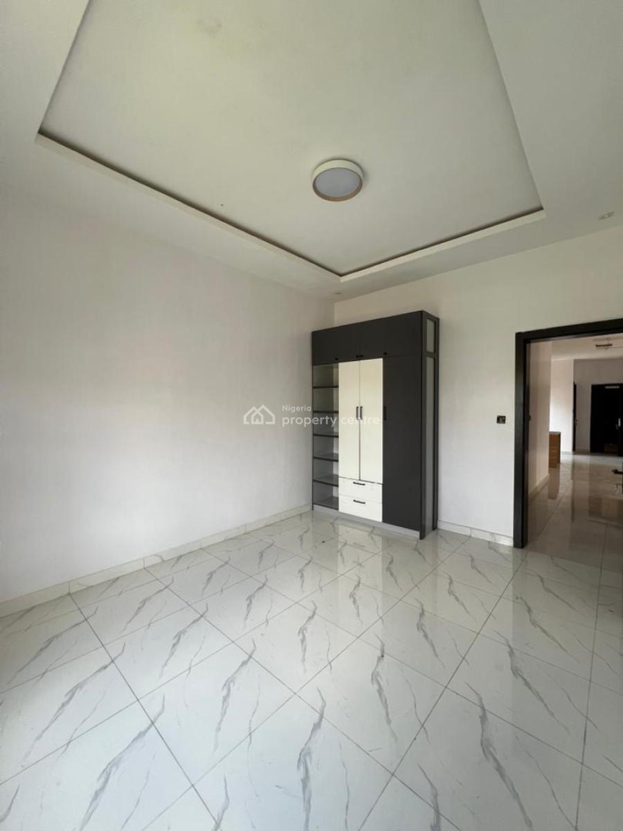 Spacious 2 Bedroom Apartment with Pool, Lekki Scheme 2, Ajah, Lagos, Flat / Apartment for Rent