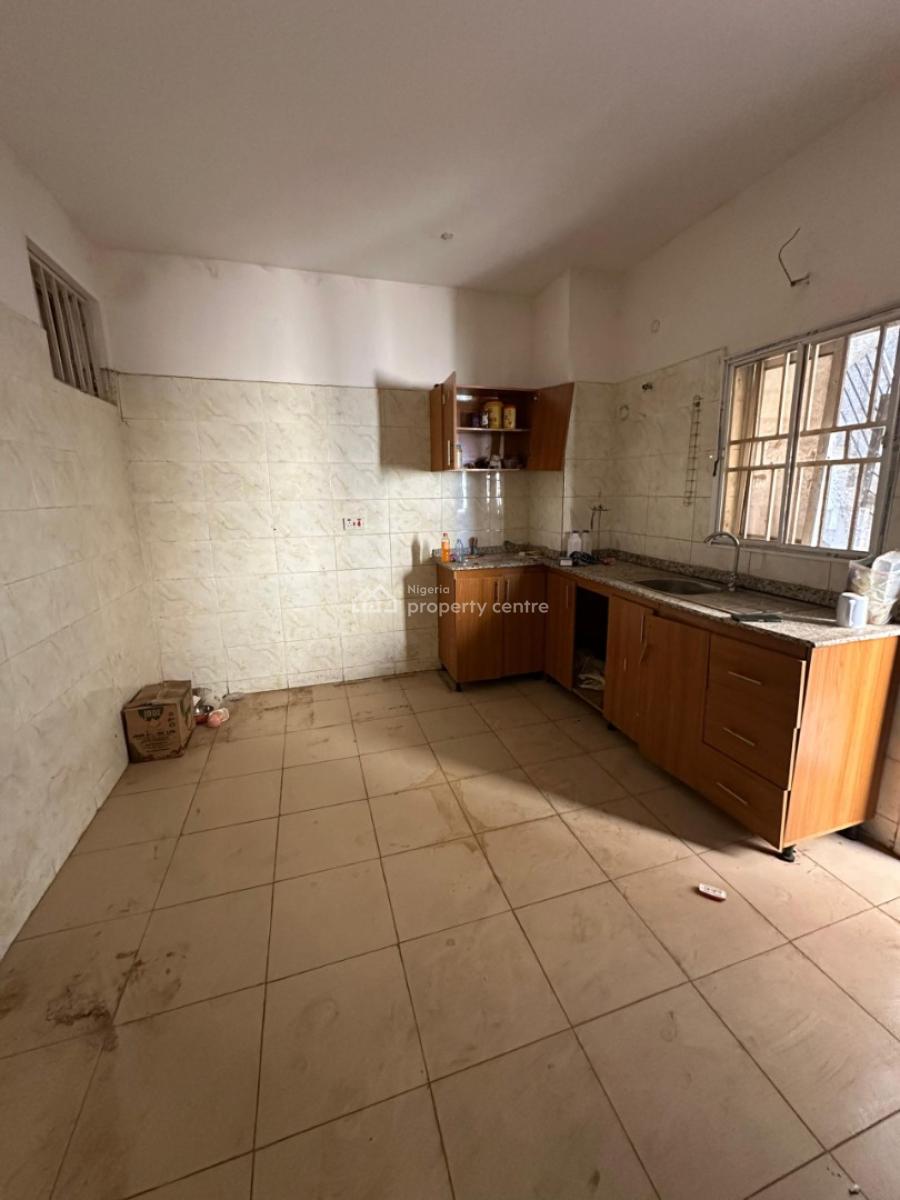 Well Finished 2 Bedroom Apartment, Gwarinpa Extension, Gwarinpa, Abuja, Flat / Apartment for Rent