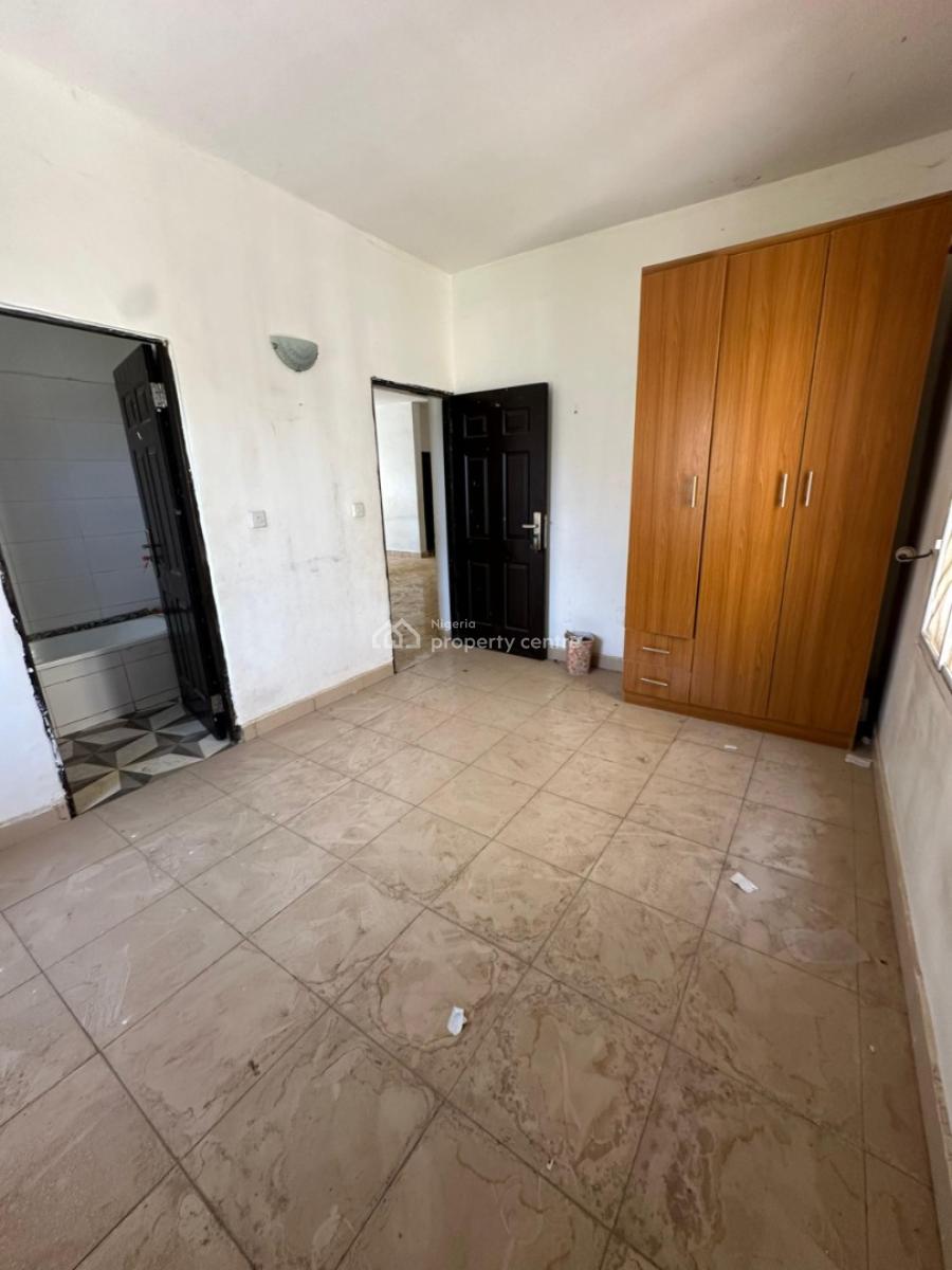 Well Finished 2 Bedroom Apartment, Gwarinpa Extension, Gwarinpa, Abuja, Flat / Apartment for Rent