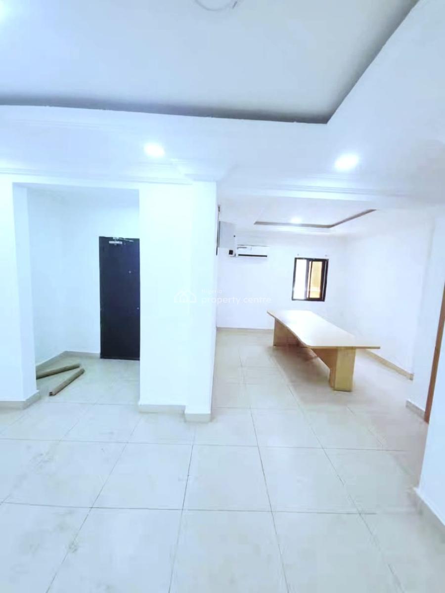 Well Maintained Fully Serviced Waterfront 3-bedroom Flat, Old Ikoyi, Ikoyi, Lagos, Flat / Apartment for Rent