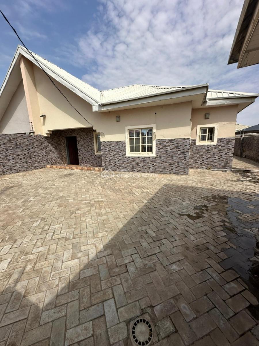 Well Finished 3 Bedroom Bungalow with Gate House, in an Estate Around Godab Lifecamp, Abuja, Life Camp, Abuja, House for Sale
