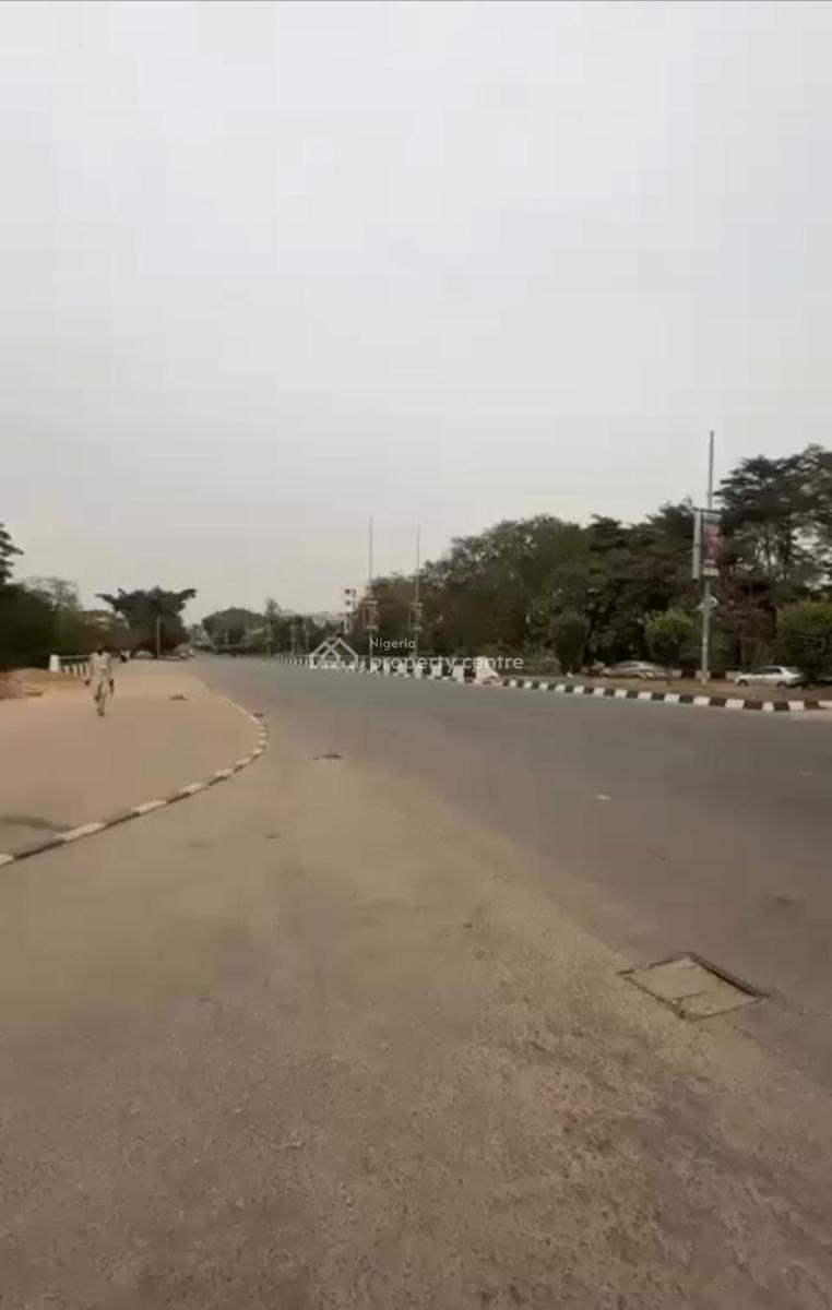 7,400sqm, Residential, C of O, Tarred Road, Garki, Abuja, Residential Land for Sale