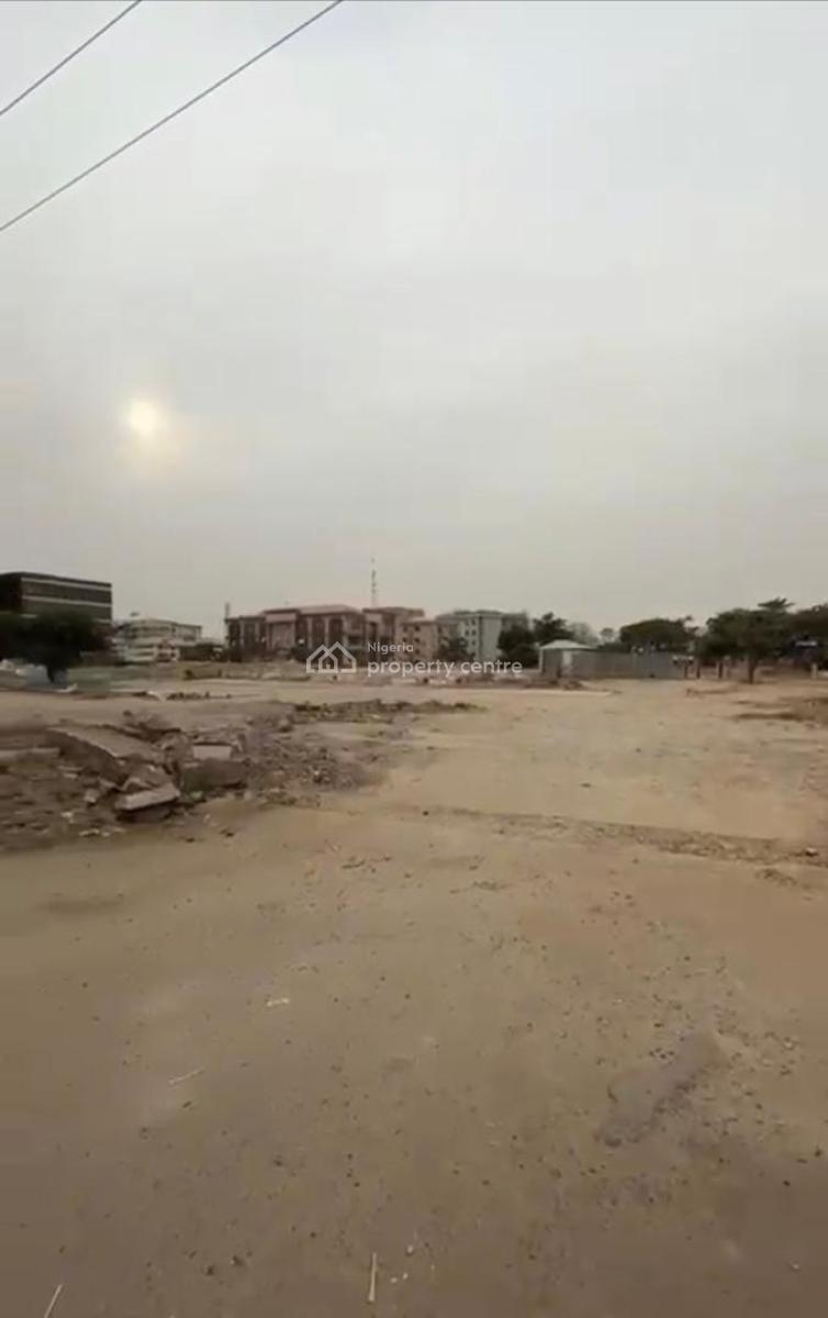 7,400sqm, Residential, C of O, Tarred Road, Garki, Abuja, Residential Land for Sale