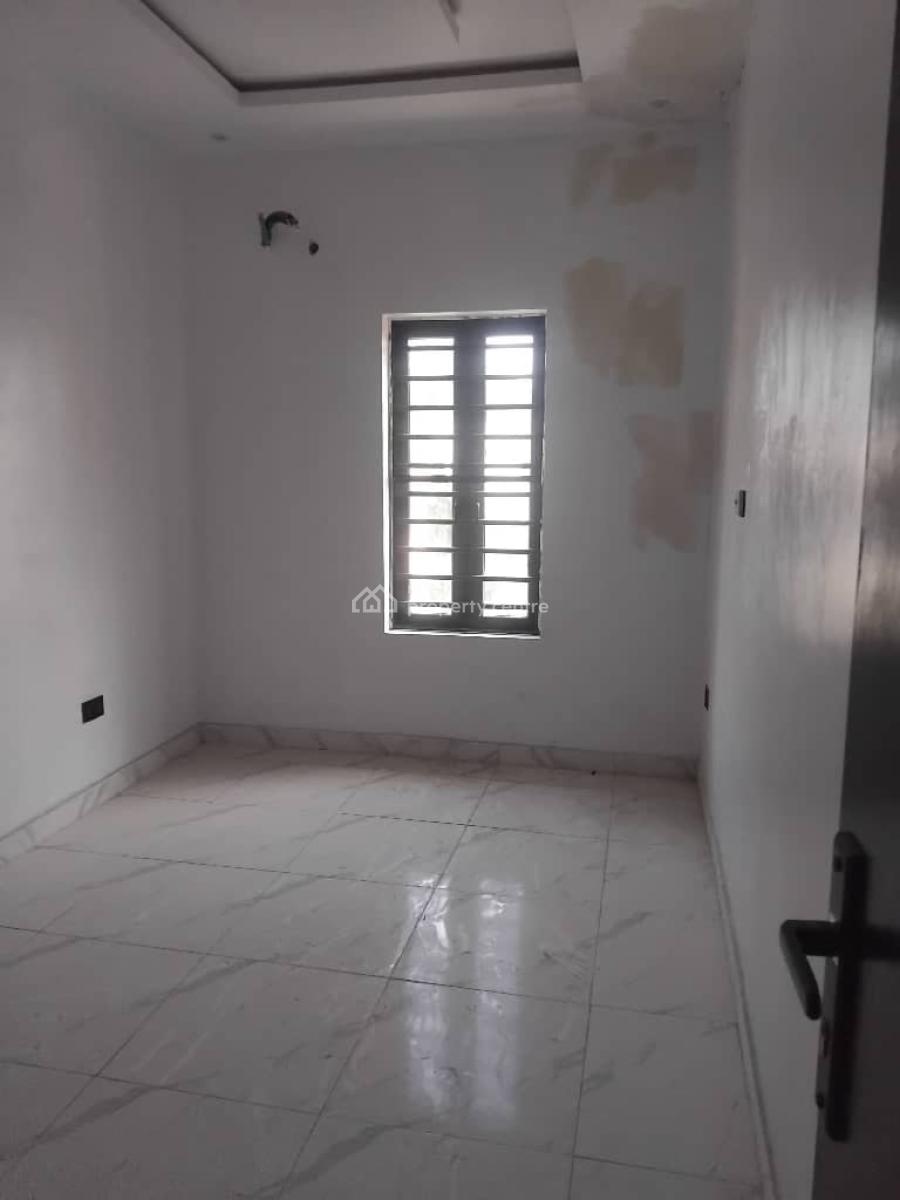 Well Maintained 3-bedroom Duplex, Ologolo, Lekki, Lagos, Terraced Duplex for Rent
