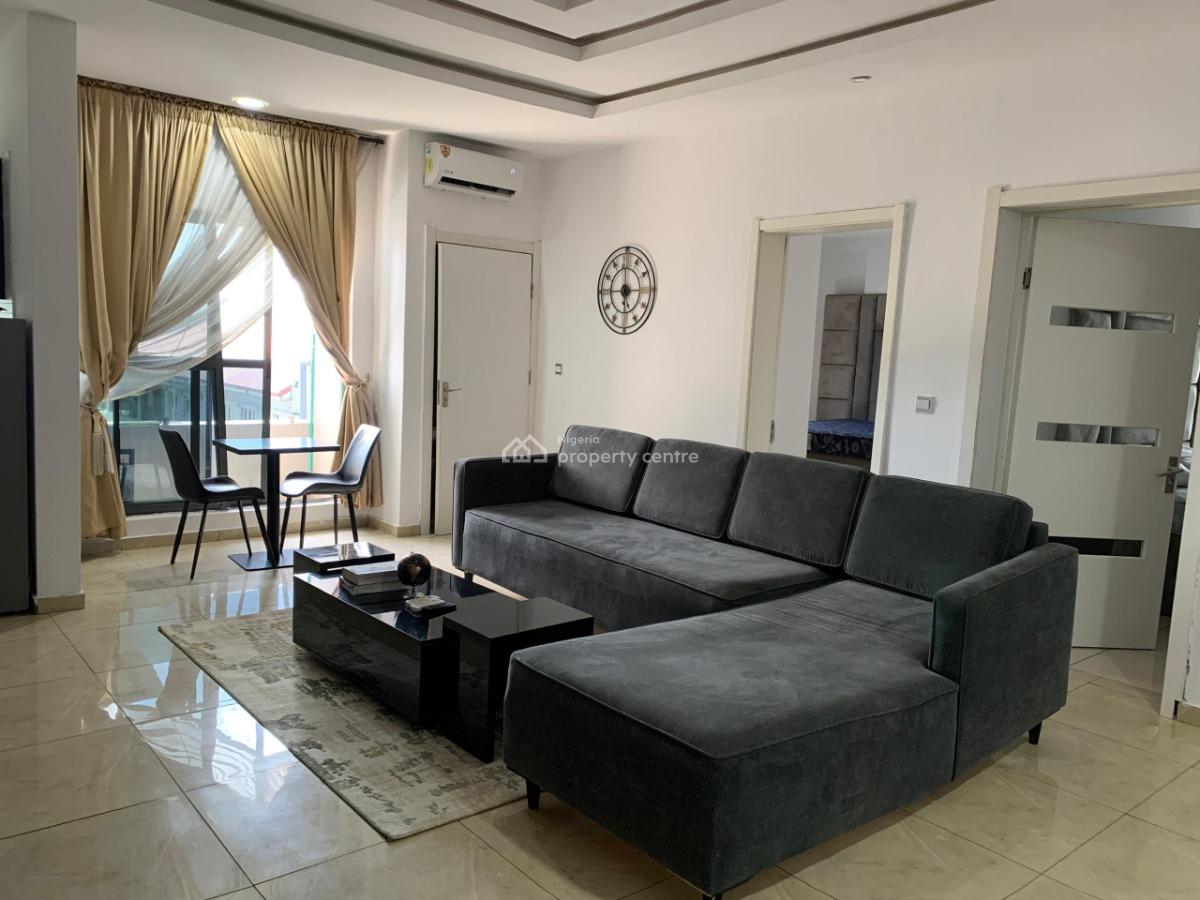 Luxury 2 Bedroom Fully Furnished, 24hrs Electricity Backup Inverter & Gym, Chevron Toll Gate, Lekki, Lagos, Flat / Apartment for Rent