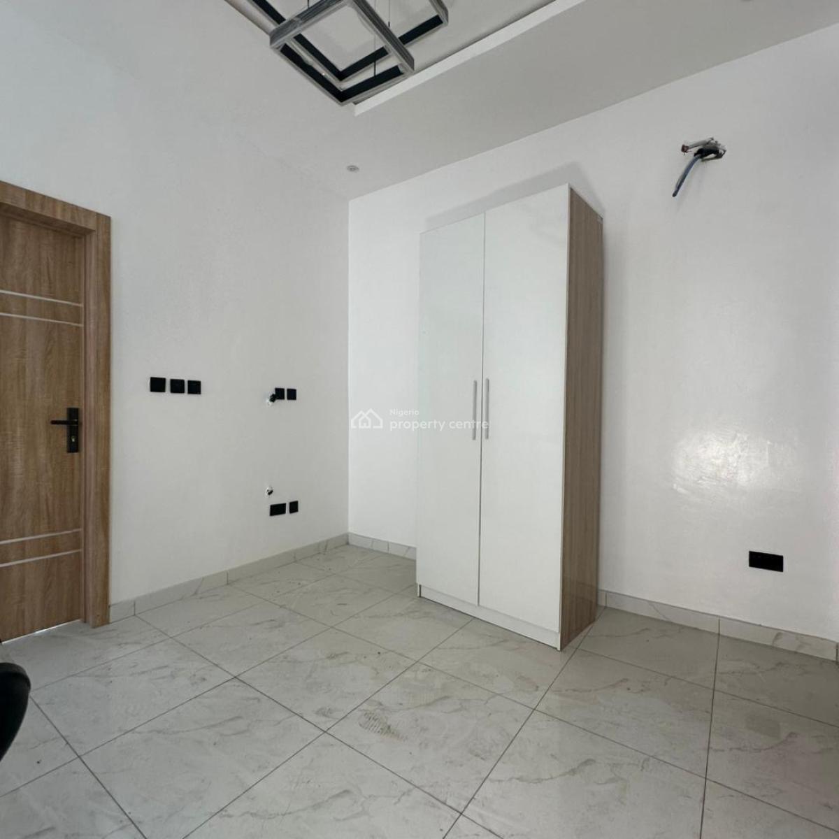 Spacious 4 Bedroom Terrace Duplex, Chevron Toll Gate, Lekki, Lagos, Terraced Duplex for Sale