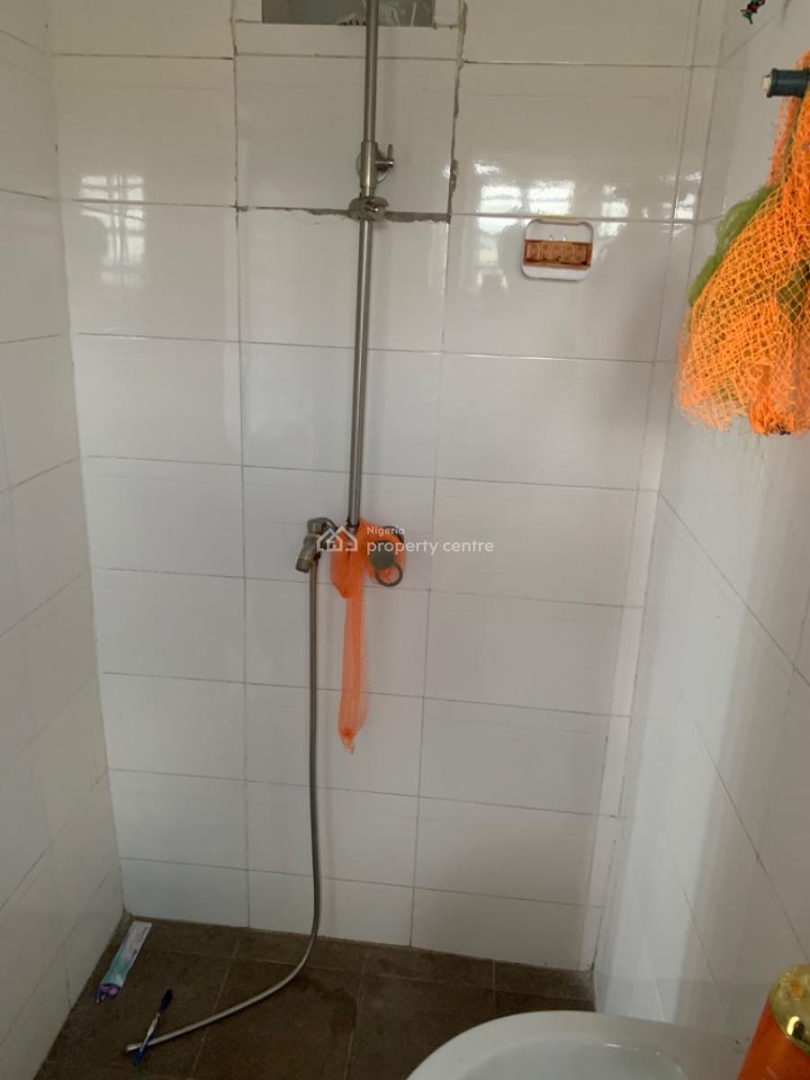 Luxury 2 Bedroom Flat, Gra Phase 1, Magodo, Lagos, Flat / Apartment for Rent