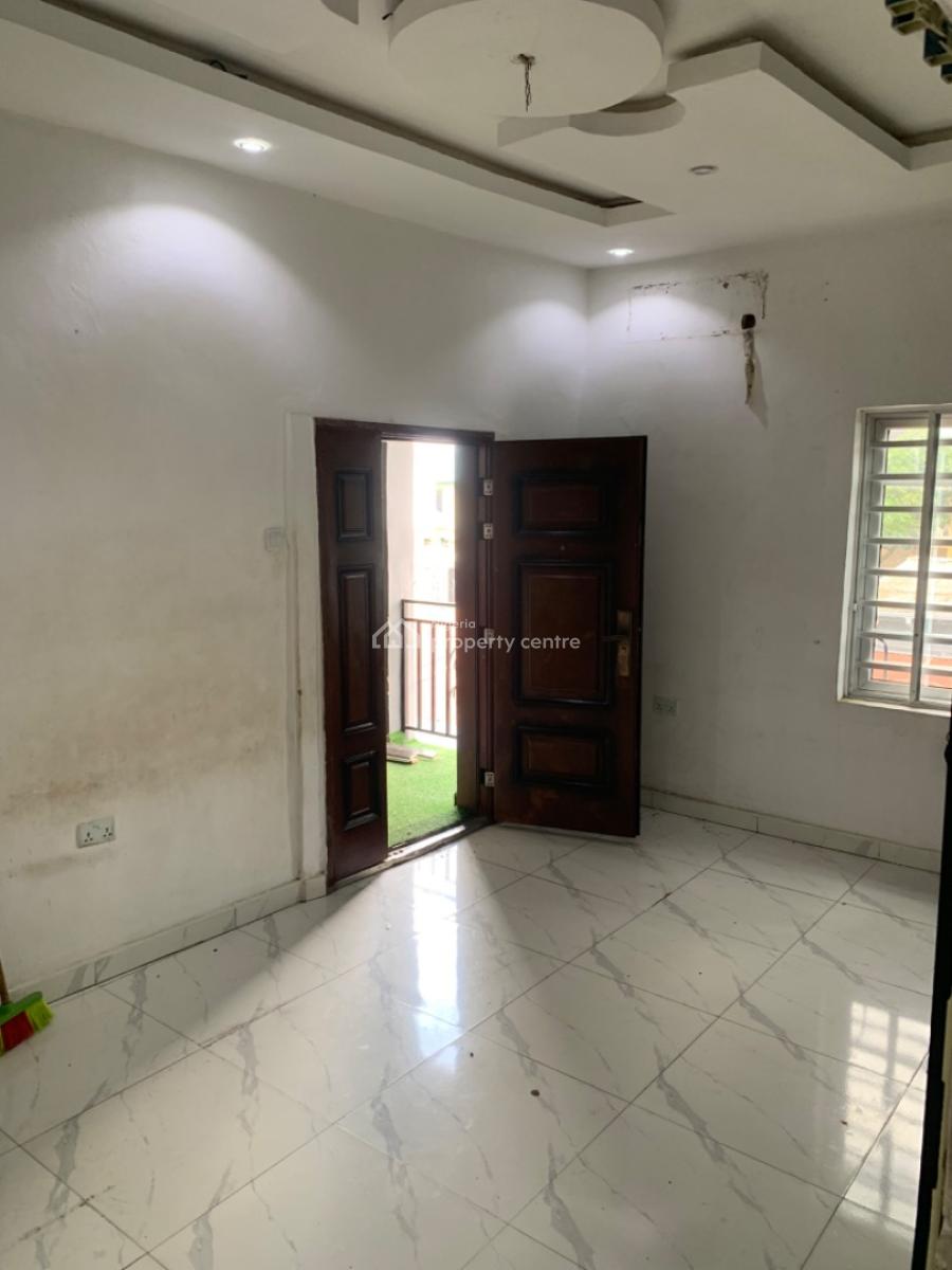 Luxury 2 Bedroom Flat, Gra Phase 1, Magodo, Lagos, Flat / Apartment for Rent