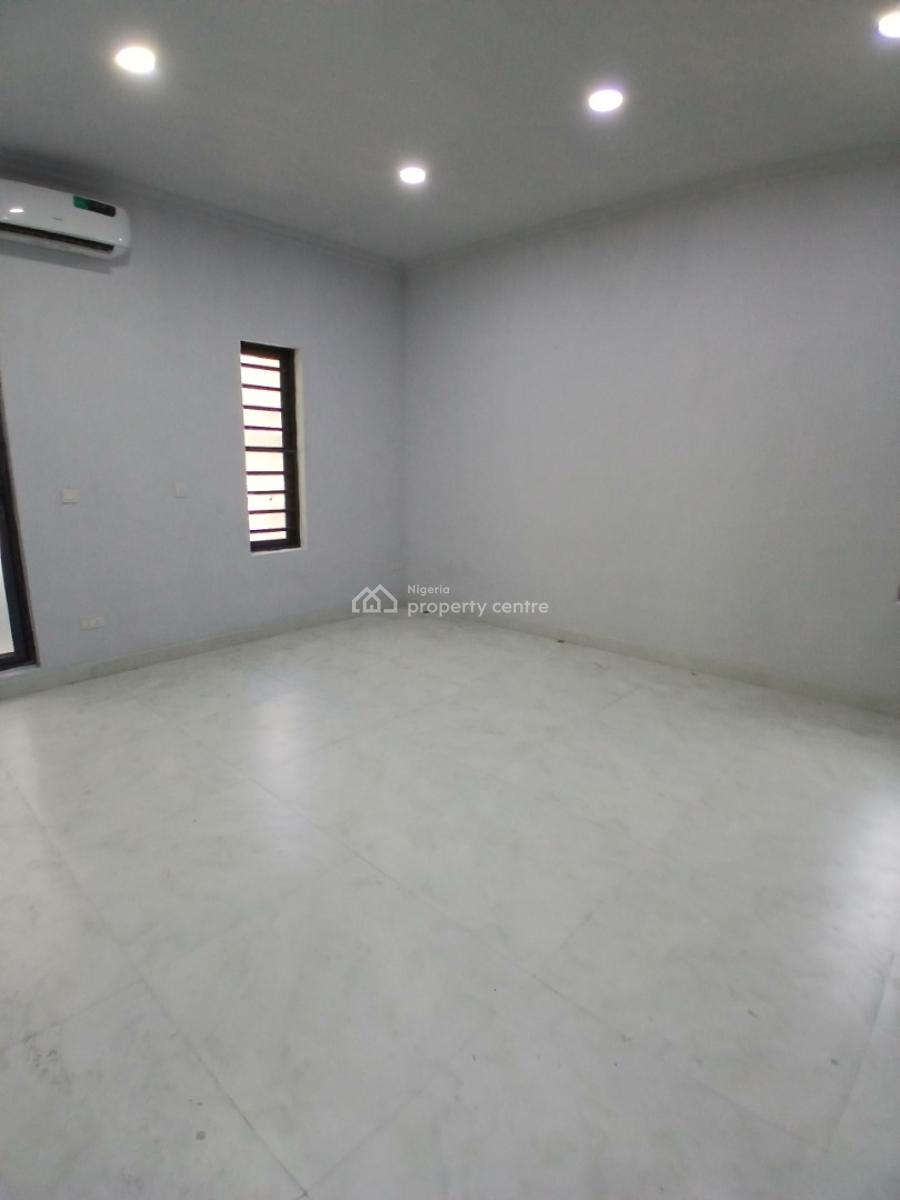 Well-furnished and Serviced with 24/7 Power Supply 2 Bedroom En-suite Apartment, Ikate, Lekki, Lagos, Flat / Apartment for Rent