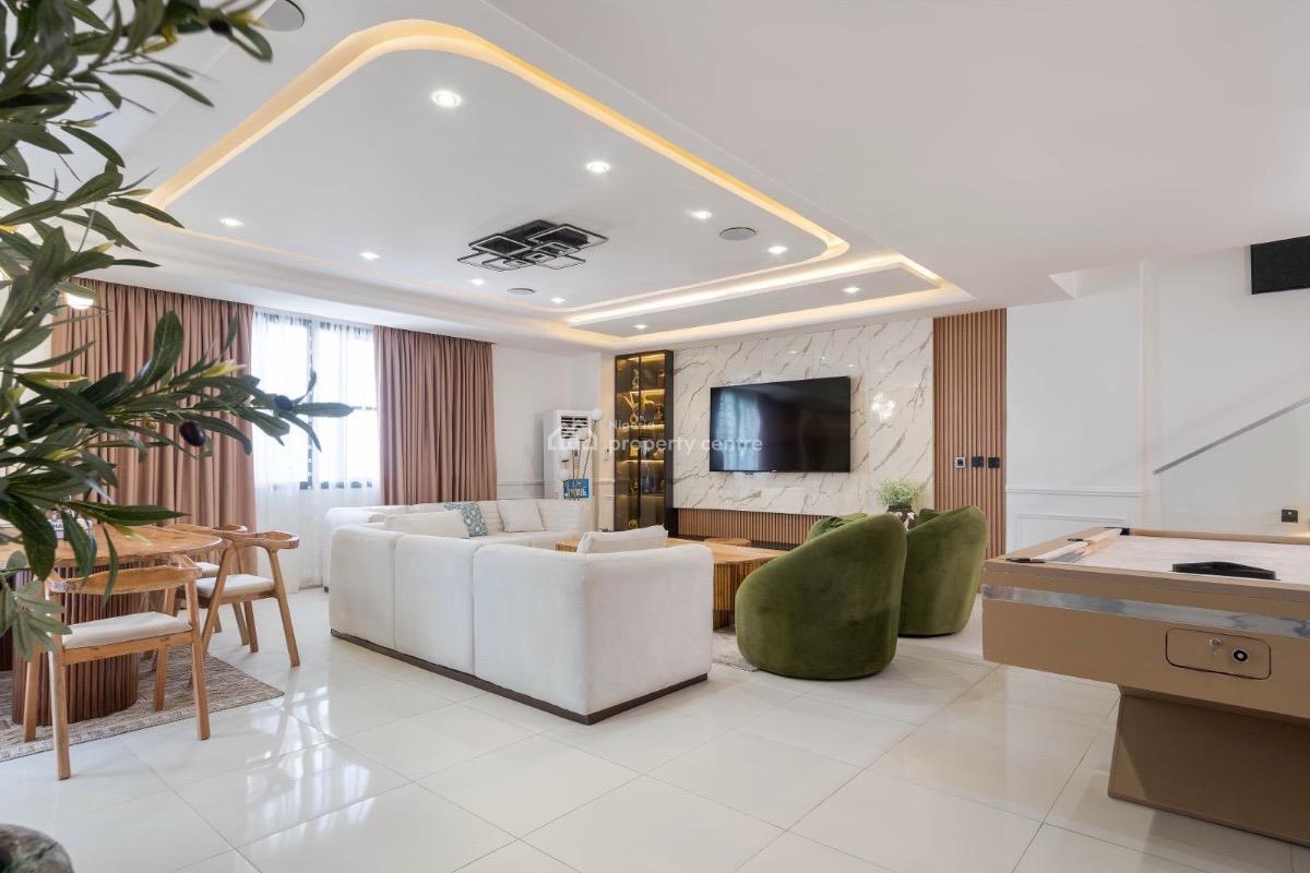 Luxury Three Bedroom with Excellent Features, Freedom Way, Lekki Phase 1, Lekki, Lagos, Flat / Apartment Short Let